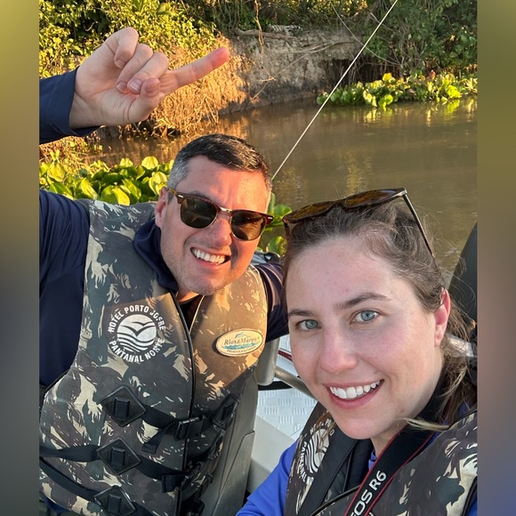 Hi I’m Chelsea! Like this to be notified when I go LIVE 🥰 - Picture 7 of 7